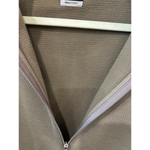 NIKE GOLF TIGER WOODS COLLECTION FIT DRY. 1/4 ZIP PULLOVER - Picture 6 of 8